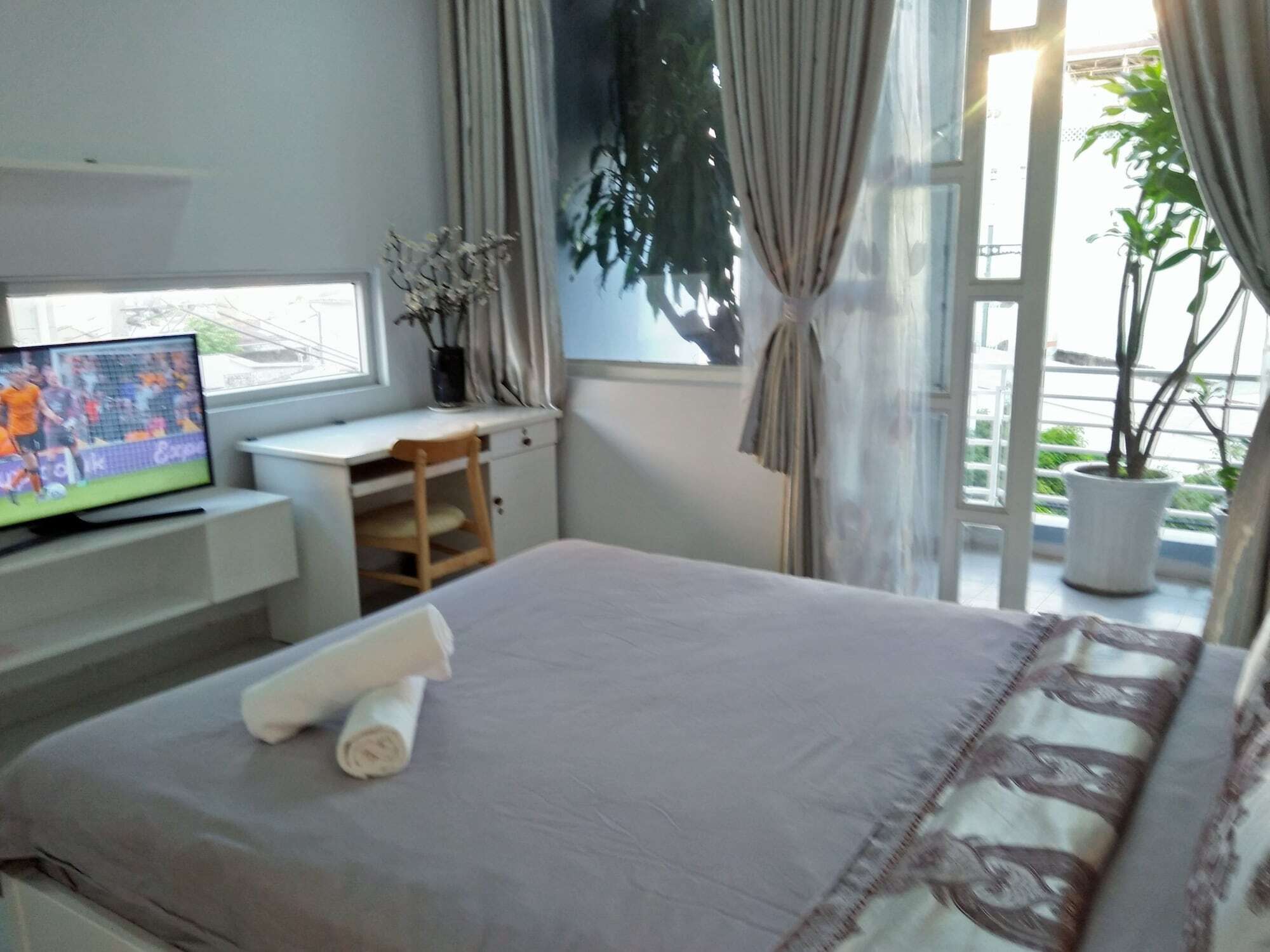 Lehome Serviced Apartment Хошимин Екстериор снимка